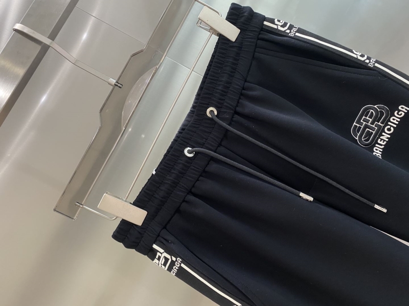 Ba1en*iaga long pants